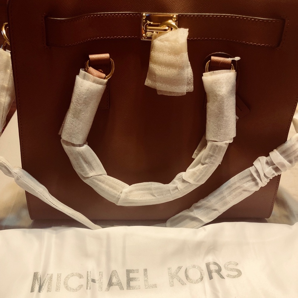 Michael Kors Large Hamilton Rose Handbag